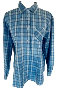Capacity Women’s Large Blouse Long Sleeves Button Down Blue Silver Plaid Soft  - Picture 1 of 9