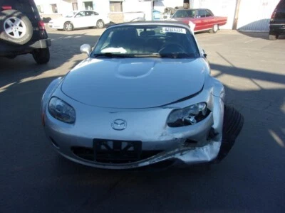 Motor de arranque usado se adapta a: Mazda MX-5 MIATA Grado A 2006 Foto 1 de 4