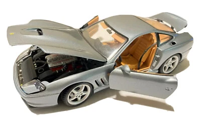 Maisto 1996 Ferrari 550 Maranello Gris Edición Limitada 1/18 Detallado Coche Diecast Foto 1 de 4
