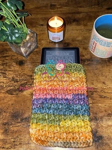 Cover for Kindle Paperwhite E-Reader - Tablet Sleeve - Gift for Book Lovers - Picture 1 of 4