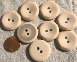 8 Large Matte Beige Plastic Sew-through Coat Buttons 1" 25.5mm Lot # 3557 - Picture 1 of 1