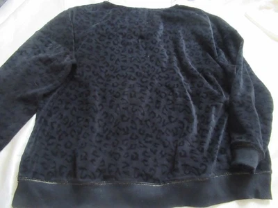 TU Ladies Black Soft Velour Top with animal print size 18 - Image 1 of 2