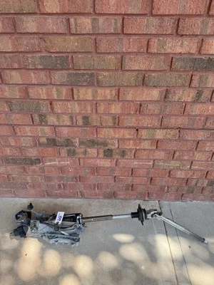 Ford Mustang GT 2006 OEM columna de dirección con llave/64A Foto 1 de 4