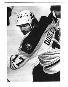 RARE 1970'S RICK DUDLEY BUFFALO SABRES AUTOGRAPHED 5 X 7 TEAM PHOTO !! - Picture 1 of 1