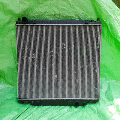 Ford Excursion 2000-2001 - Radiador original Foto 1 de 4