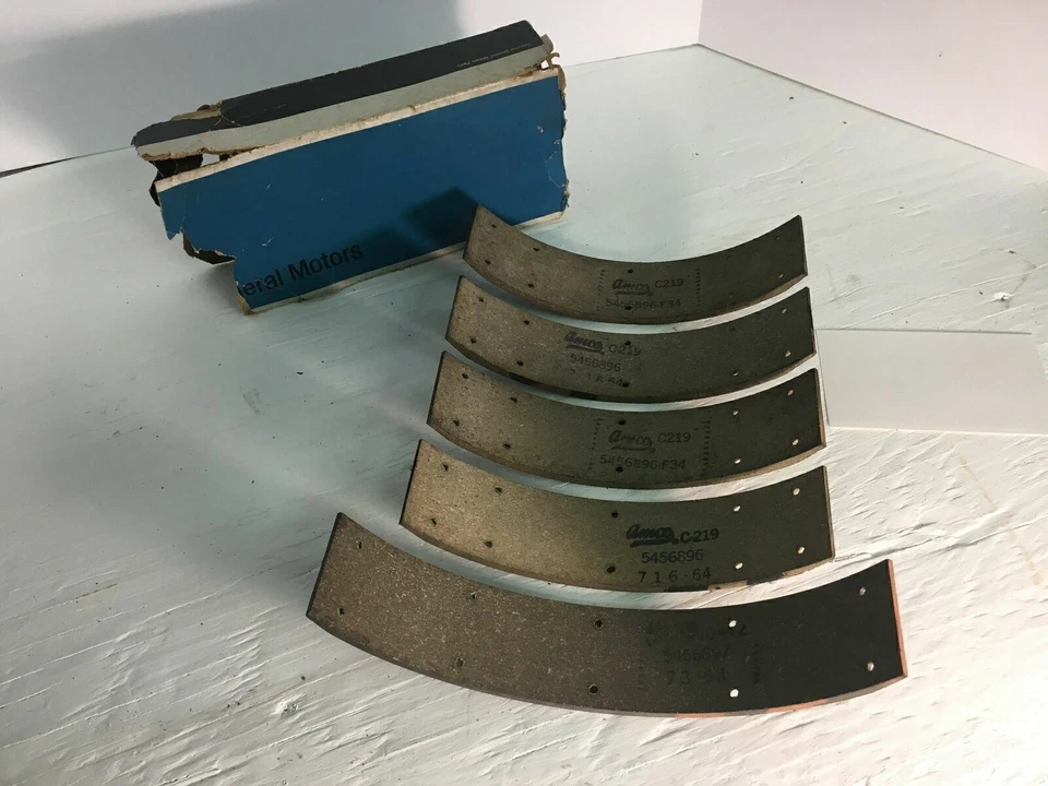 Pastilla de freno Pontiac NOS - Juego parcial - Amco C-219; 5456896; 5456897 -C38 Foto 1 de 3