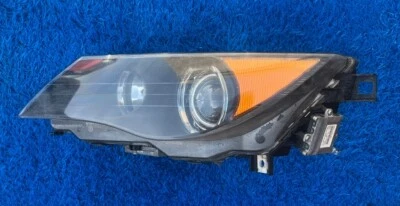 Conjunto de faros adaptativos de xenón/HID para conductor izquierdo BMW 645i 650i M6 2004-2007 LH Foto 1 de 4
