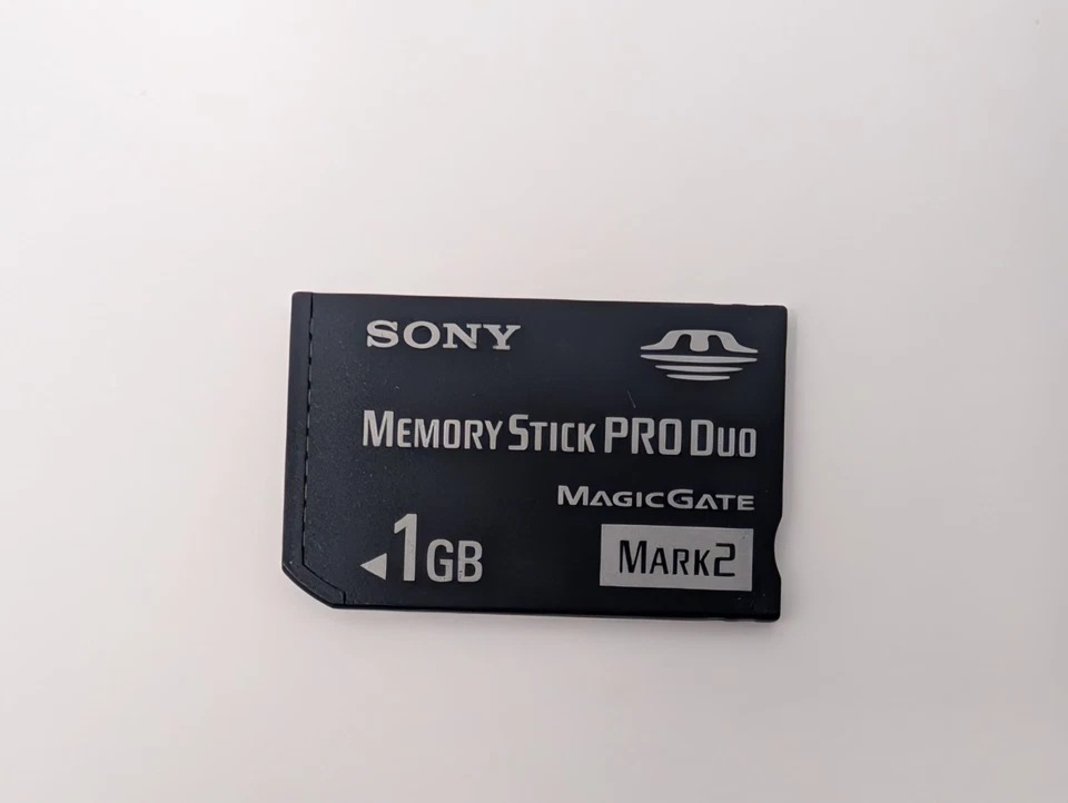 Sony PSP - Magicgate 1GB Memory Card Original - Image 1 of 1