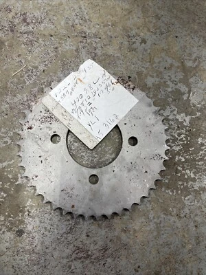 Yamaha U7E YG1 YG1K YG1TK YGS1 YL1 YL1E YL2 YL2C YL2CM YL3 Rear Sprocket 44 NOS - Image 1 of 3