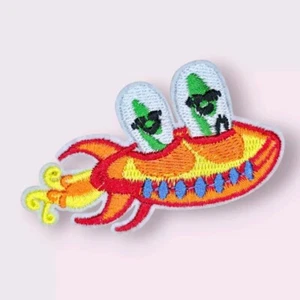ALIEN SPACE SHIP OUTER SPACE COSMOS ART IRON ON PATCH 3 X 1.6 INCHES - Picture 1 of 4