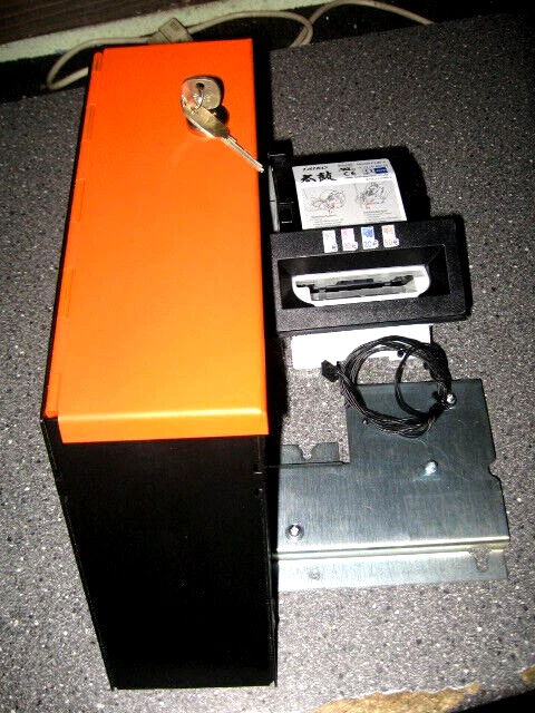 -Gauselmann-ADP- TAIKO - Akzeptor - Komplett  für Wandgeräte - wie  abgebildet - - Bild 1 von 1