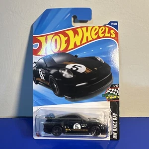 Hot Wheels 2025 Porsche 911 GT3 74/250 HW Race Day 1/10 - Picture 1 of 4