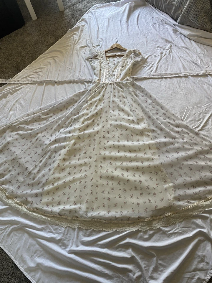 Vestido de novia de colección años 70 Gunne Sax de Jessica floral de encaje talla 5 Cottagecore Foto 1 de 4