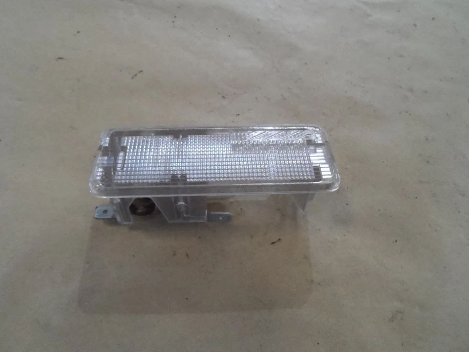 2003 ROVER MGF MG TF 1.6 1.8 135 BONNET / BOOT INTERIOR LIGHT - Imagem 1 de 1