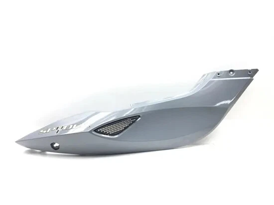Cubierta de carenado trasero derecho Can-Am Spyder GS Roadster SE5 2885A 2009 Foto 1 de 4