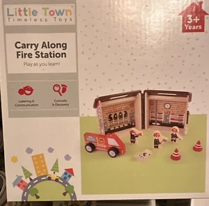 LITTLE TOWN Estación de Bomberos Juego de Madera 3+ NUEVO Caja Abierta - Imagen 1 de 4