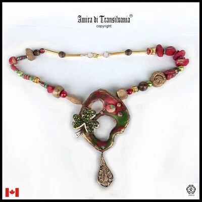 luxury necklace primitive jewelry minimalist design station clover gold pendant  - Image 1 of 4