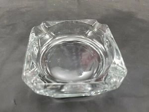 Vintage Klarglas 4" Zigaretten Aschenbecher SCHNELLER VERSAND - Bild 1 von 3