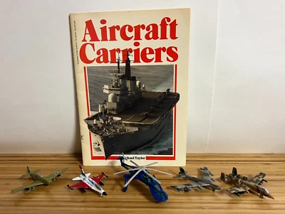 美国空军飞机和直升机 - 压铸 (5) 和航空母舰 PB 书 — 第 1/4 张图片