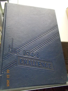 Challenge, The 1944 Yearbook from Fairview High School, Fairview, Pennsylvania - Imagen 1 de 2