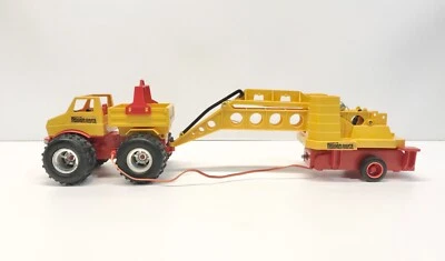 Digger Dan's Construction 4x4 Dump truck with power crane toy Joustra - Image 1 of 4