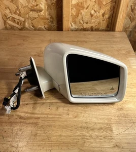 2011-2012 Mercedes - Benz X164 GL450 Passenger RH Door Mirror White OEM Tested✅ - Picture 1 of 16