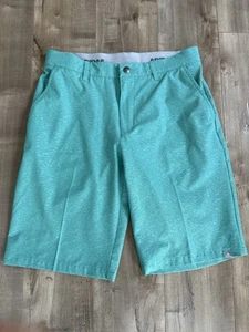 NEU adidas Ultimate365 Golfshorts Herren 30 Performance grün bedruckt gummiartig - Bild 1 von 12