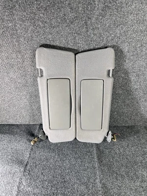 Juego de pares de parasoles grises para conductor pasajero Toyota Solara 1999-2003 OEM Foto 1 de 4