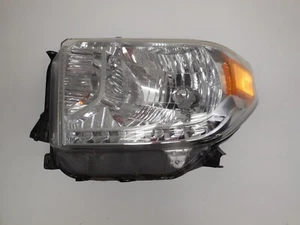 Faro halógeno izquierdo del conductor Toyota Tundra 2014-2017 E2 - Imagen 1 de 9