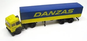 Spur H0 LKW Iveco Sattelzug Pritsche/Plane Danzas (0798K) - Bild 1 von 1
