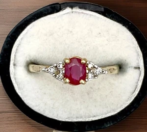 Ruby Diamond Ring 9ct Solid Gold - 1.61 gram - Size N 1/2 - Picture 1 of 4