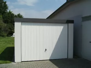 Fertiggarage 3,15x 6,05x 2,35m Garage fertiggaragen 1a Garagen mit Schwingtor - Bild 1 von 5