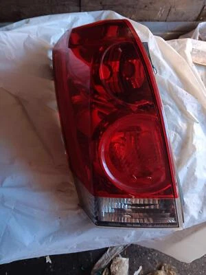 Conjunto de luz trasera izquierda NISSAN QUEST 04 05 06 07 08 09 Foto 1 de 3