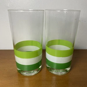 Par de vasos Georges Briard Vintage MCM Cabana verde blanco a rayas - Imagen 1 de 5