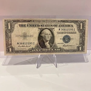 Silver Certificate $1 Dollar Bill Series 1935F (W36812195I) * US Paper Currency - Picture 1 of 2