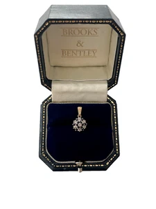 1989 Sapphire and Diamond Pendant 9ct Gold Cluster Sapphire Vintage Pendant - Picture 1 of 18