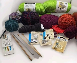 Yarn, Crochet Hooks, Cover Button & Weaving Neddle Set Lot of 21 - Picture 1 of 12