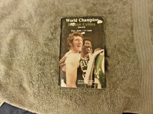 1974-75 BOSTON CELTICS MEDIA GUIDE Yearbook JOHN HAVLICEK 1975 1973-74 Program - Picture 1 of 13