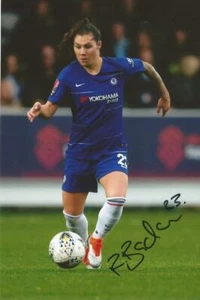 CHELSEA & SWITZERLAND LADIES* RAMONA BACHMANN SIGNED 6x4 ACTION PHOTO+COA - Picture 1 of 1