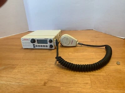 Radio Marina SeaRanger SR9901 funciona A Foto 1 de 4