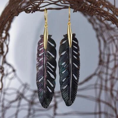 Pendientes de pluma de cuervo negro tallado concha y vermeil dorado en plata de ley 7,95 g Foto 1 de 4