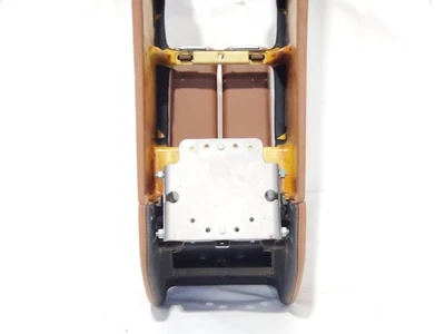 Consola central usada se adapta a: Bentley Continental GTC 2007 grado A Foto 1 de 4