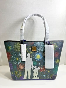 Disney Parks Dooney & Bourke 100th Anniversary Partners Fireworks Tote Bag Neu mit Etikett - Bild 1 von 13