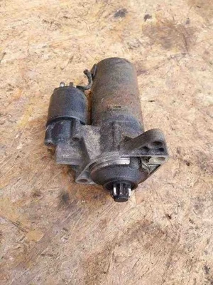 VW GOLF III 1H1 Démarreur 1.90 Diesel 66kw 1995 32629405 - Photo 1/4