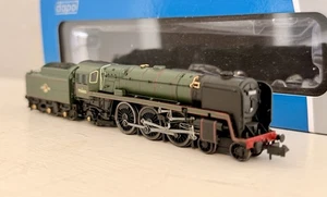 Dapol ND-095A Calibre N BR Britannia Clase Loco 70000 L/Crest BR 1 Tender - Imagen 1 de 2