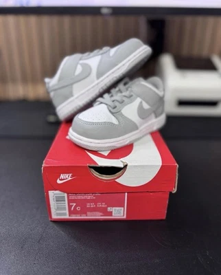 Nike Dunk Low Blanco/Gris Claro Humo - Blanco FB9107-123 Niño pequeño 7C Foto 1 de 4