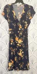 Old Navy Dark Blue Floral Wrap Dress All Over Print Large Tie Waist - Picture 1 of 5
