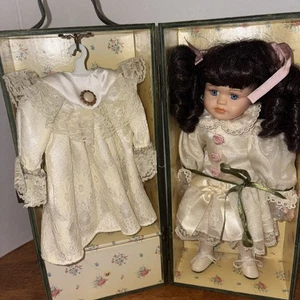 VINTAGE 12"~PORCELAIN~DOLL/WOODEN WARDROBE TRUNK /ADDITIONAL OUTFIT/New/No Box - Picture 1 of 12