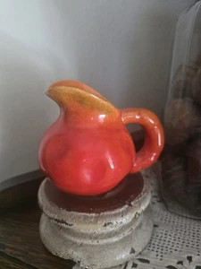 Vintage La Canada Pottery of Newhall Small Pinch Orange Creamer Pitcher - Picture 1 of 5