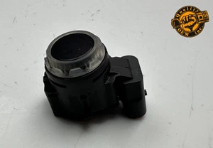 2021-2025 JAGUAR LAND ROVER FRONT BUMPER PARKING ASSIST SENSOR (BLACK) OEM - Picture 1 of 6